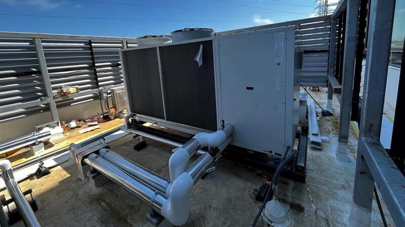 Lync case study Aegis Bay Area Hotel - Install 2